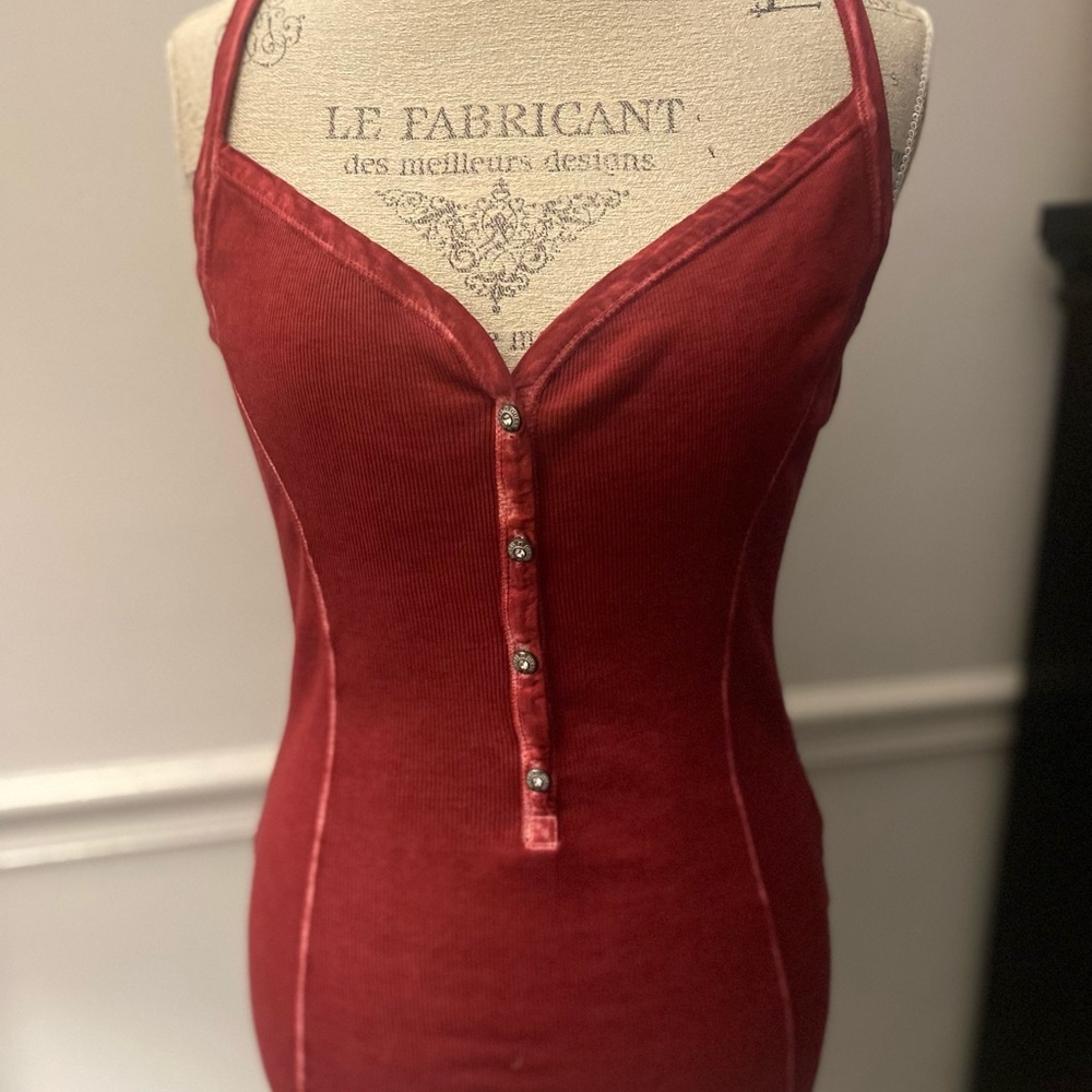 ASO Elena Gilbert Guess Lily Henley Tank